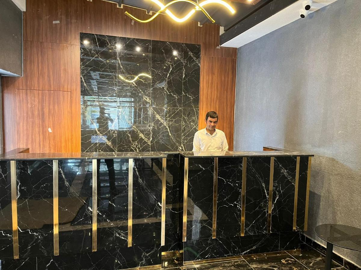 Istanblu Hotel Atasehir Истанбул Екстериор снимка