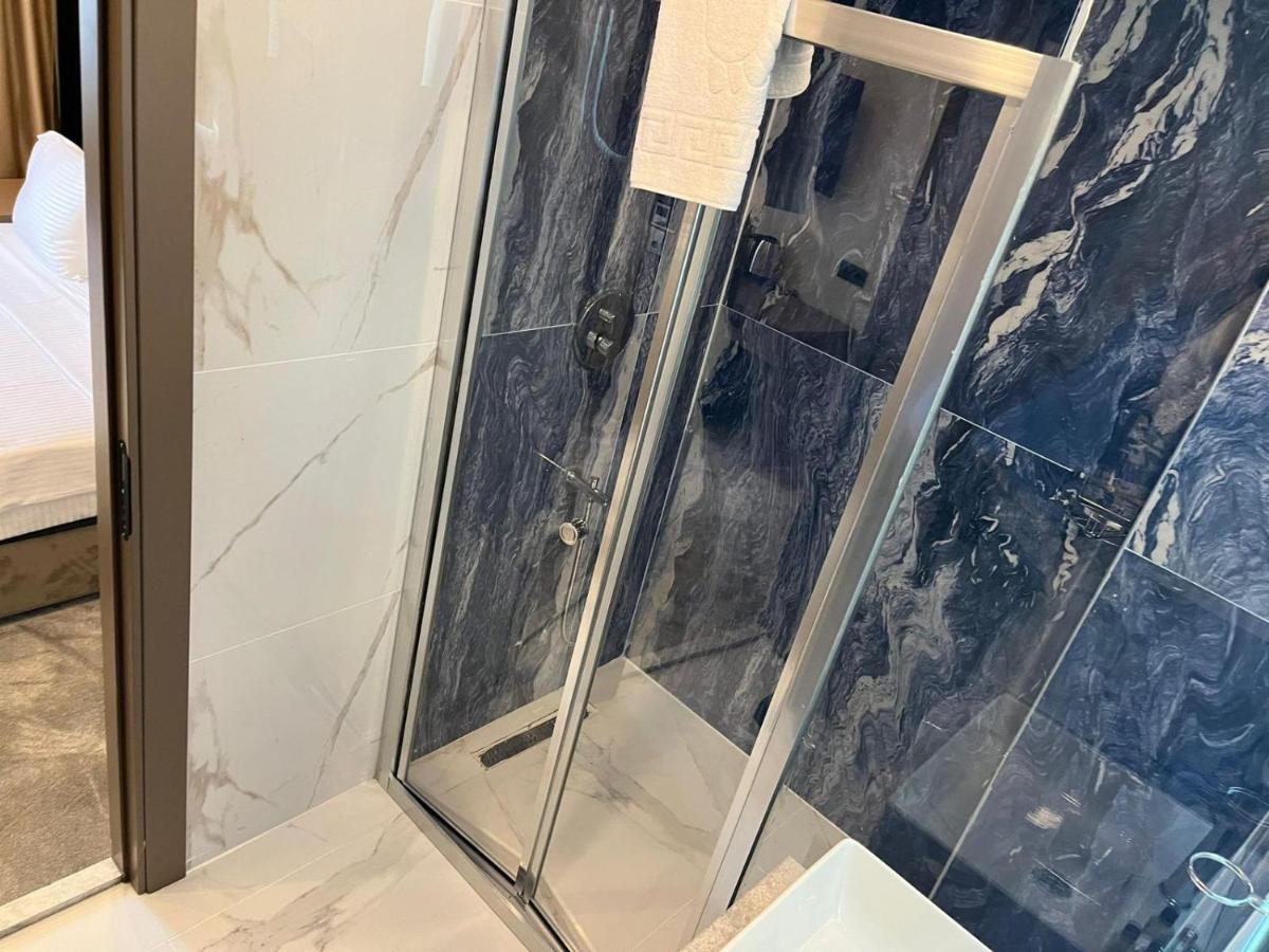 Istanblu Hotel Atasehir Истанбул Екстериор снимка
