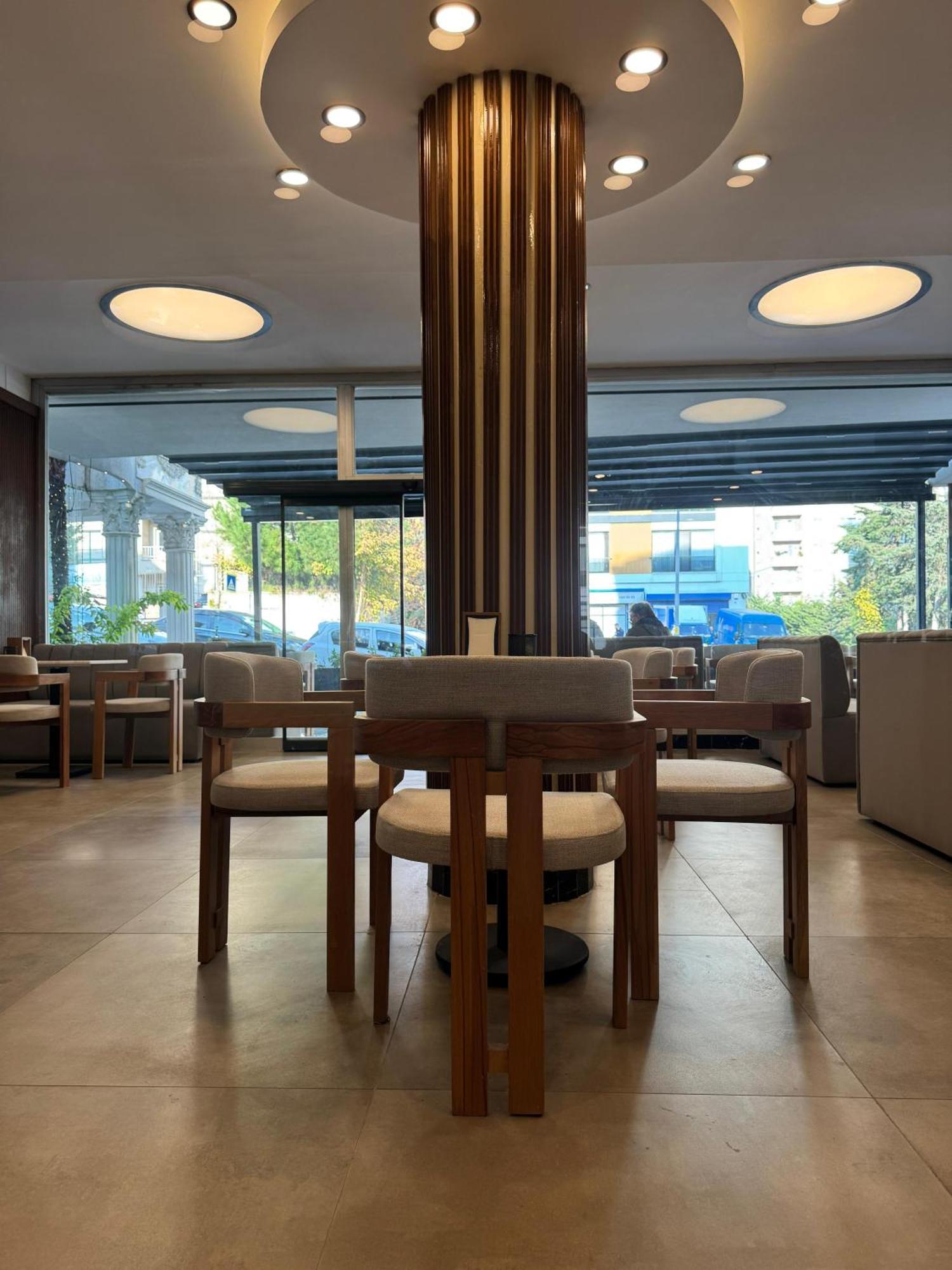 Istanblu Hotel Atasehir Истанбул Екстериор снимка