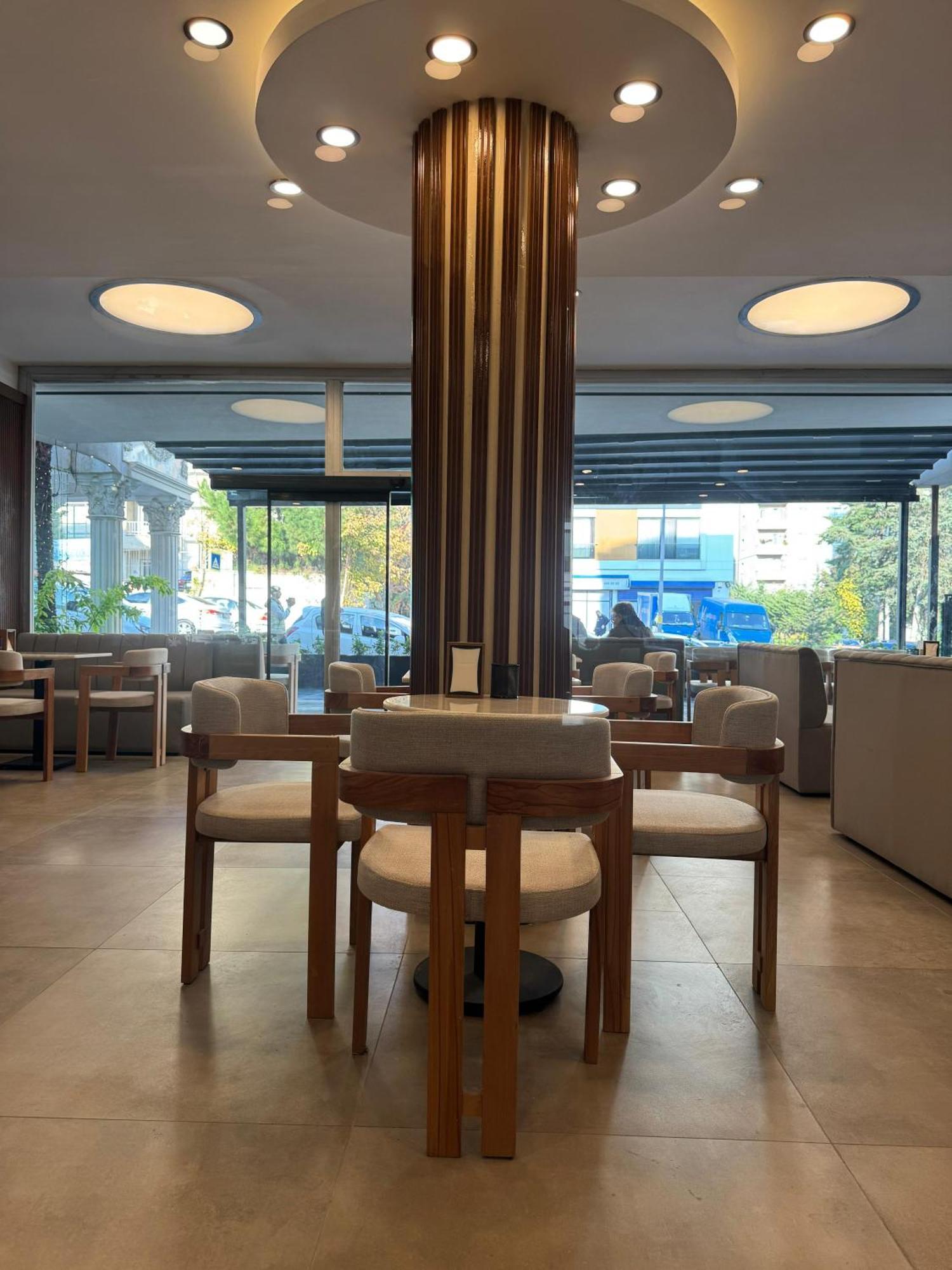 Istanblu Hotel Atasehir Истанбул Екстериор снимка