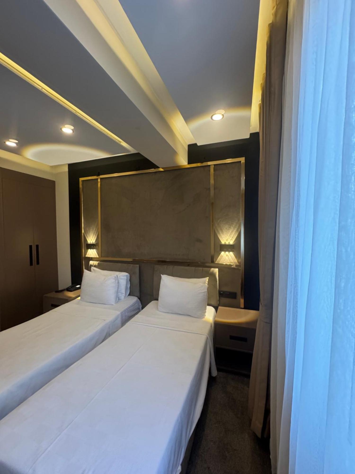 Istanblu Hotel Atasehir Истанбул Екстериор снимка